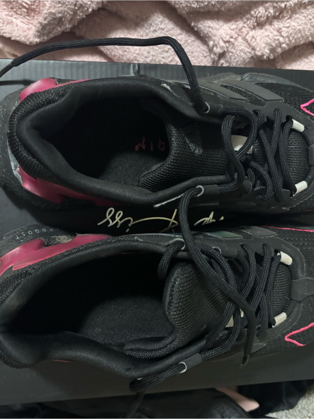 Women's Black Sneakers with Pink Accents - Athletic Casual